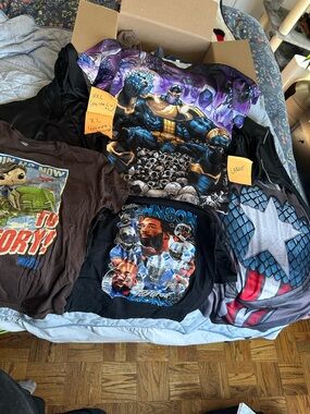 Clothes bundle men large 4 t-shirts, 1 lightweight long sleeve zip up, 1 hooded